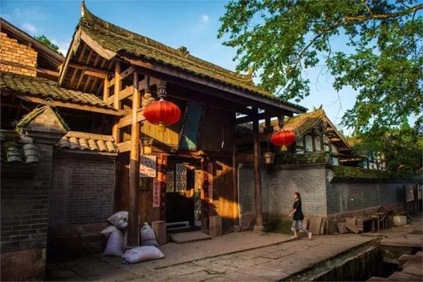 《点燃我，温暖你》张婧仪气质超绝，成功诠释朱韵圈粉无数
